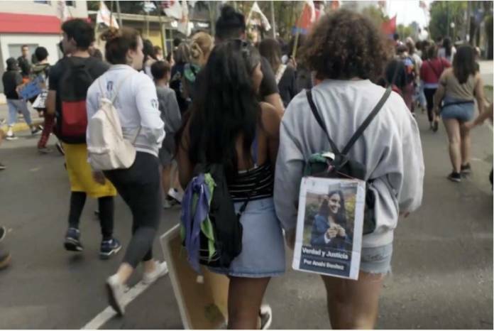 lucha y reclamo por Anahí